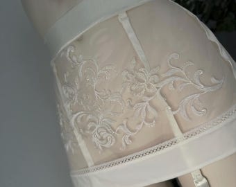 La Perla Ivory Embroidered Suspender Skirt / Garter Belt