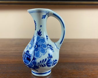 Miniature Delft Blue Pitcher Pyramide Gouda Holland Windmill Scene Tiny Bud Vase Decor