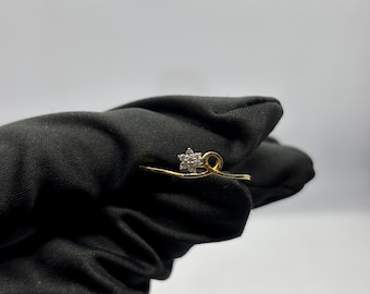 Anillo de flor de diamante en oro macizo de 14 quilates con banda infinita, delicado anillo de promesa minimalista, apilable, regalo de novia para mujer.