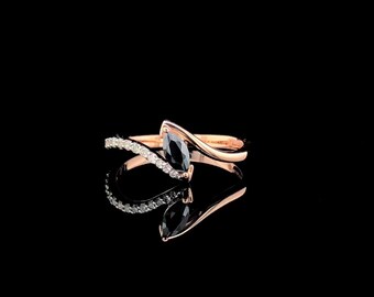 Anillo con diamante negro talla marquesa, banda pavé curva, anillo abierto de oro macizo de 14 quilates, anillo minimalista único.