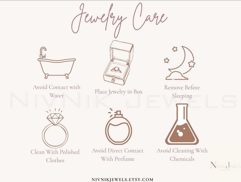 Puede incluir: Gr&aacute;fico beige con consejos para el cuidado de joyas. Incluye ilustraciones de una ba&ntilde;era, un joyero, una luna y estrellas, un anillo, un frasco de perfume y un matraz. El texto aconseja evitar el agua, guardar en una caja, quitarse antes de dormir, etc.