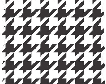 Football Season Special** Black and White Houndstooth Scalloped Mahjong Mat