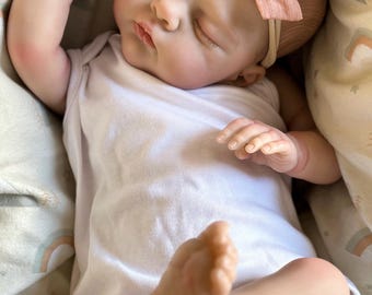 Weighted Reborn doll - cloth body and soft vinyl limbs - floppy