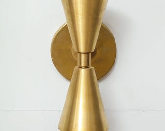 1950s Mid Century Brass Swing Arm Sconce – Italian Stilnovo Style Light Fixture