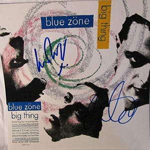 Lisa Stansfield & Ian Devaney Autographed "Blue Zone" Big Thing 12x12 Promo Photo, COA Included