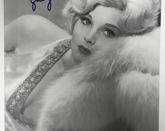 Foto brilhante autografada de Carol Lynley, tamanho 8x10, com certificado de autenticidade incluso.