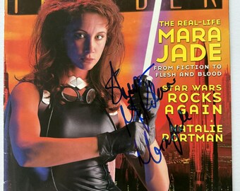 Revista Mara Jade "Star Wars" autografiada por Shannon McRandle, incluye certificado de autenticidad.