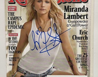 Revista "Entertainment" completa firmada por Miranda Lambert, certificado de autenticidad incluido.