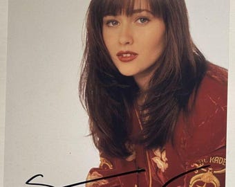 Shannen Doherty Autographed Glossy 8x10 Photo, COA Included