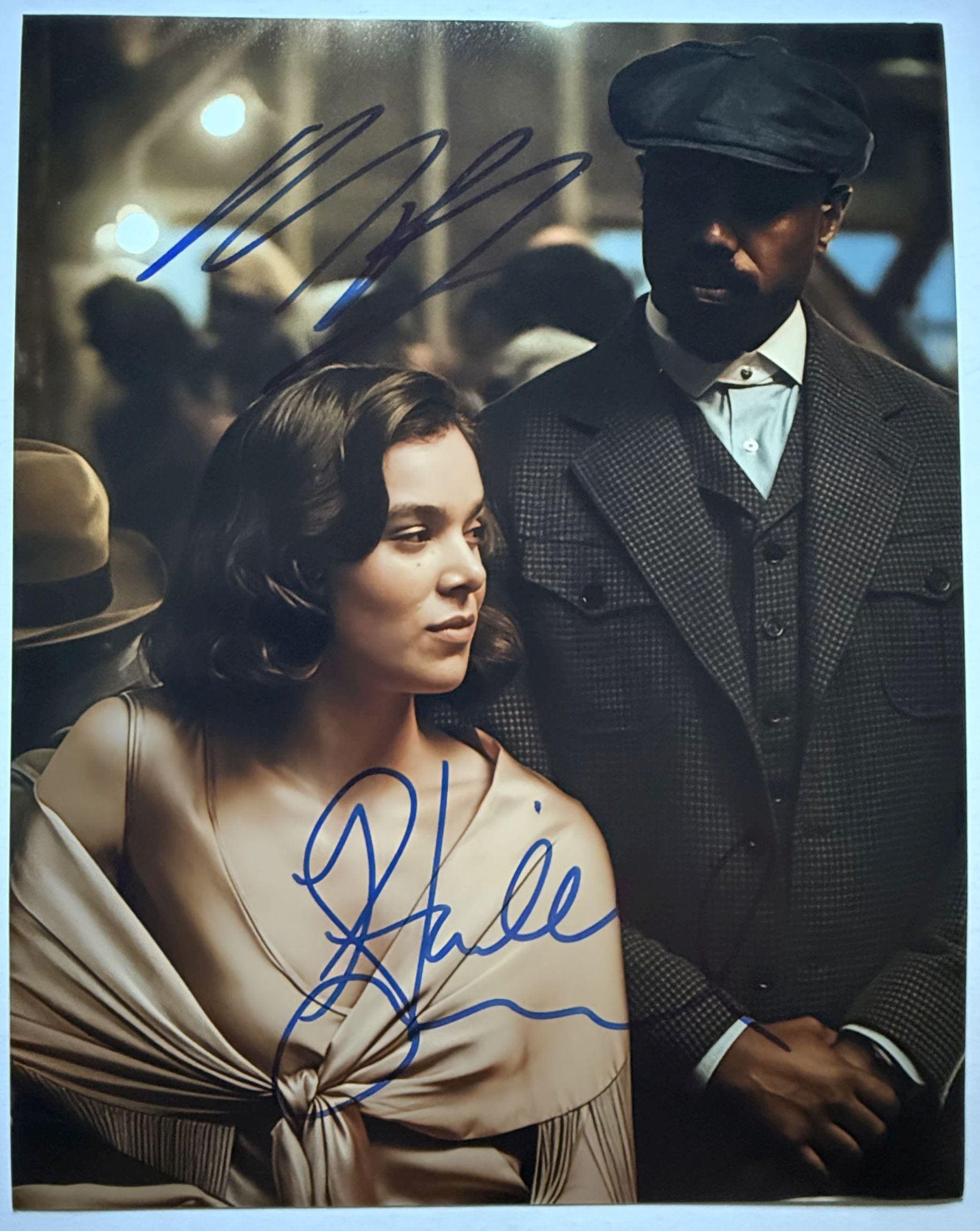 ヘイリースタインフェルド　直筆サイン Hailee Steinfeld Autograph - Etsy