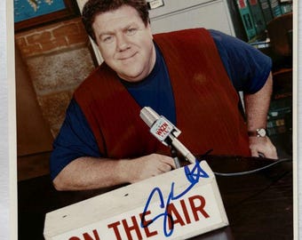 Fotografía brillante autografiada de George Wendt de 8 x 10 pulgadas, certificado de autenticidad incluido