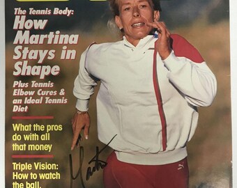 Revista "Tennis" de 1986 firmada y autografiada por Martina Navratilova, con certificado de autenticidad incluido.