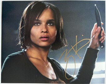 Foto brillante autografiada de Zoe Kravitz de 8 x 10 pulgadas, certificado de autenticidad incluido