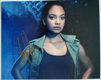 Lyndie Greenwood autografiada de Sleepy Hollow, foto brillante de 8 x 10, certificado de autenticidad incluido