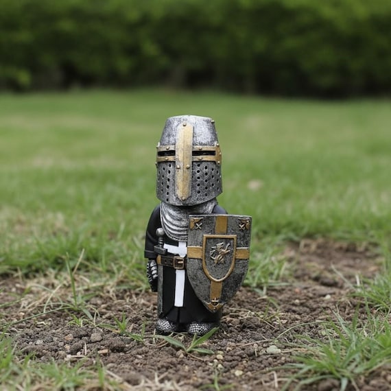 g*@様 Knight ナイツアーマメント社 シルバーナイト ナイフポーチ 実物 Knight Garden Gnome Statue: Medieval Armor Ornament, Outdoor