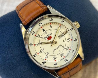 Refurbished Vintage Seiko Day-Date white Dial Automatic Watch – Classic 37mm