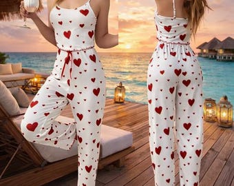 Conjunto de pijama para mujer con estampado de corazones: top de tirantes, pantalón largo, ropa de dormir para estar en casa.