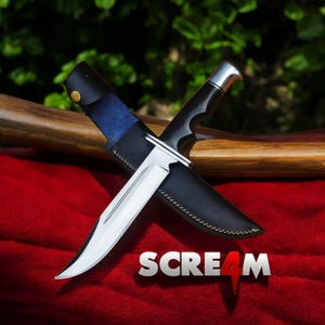 Handgjord spökansikte Scream-replikkniv, skräckfilmsrekvisita