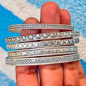 Indian Silver Bangles Set, Handcrafted Oxidized Bracelets, Minimalist Silver Stack, Detailed Floral Pattern Bangle, Bohemian Tribal Jewelry,