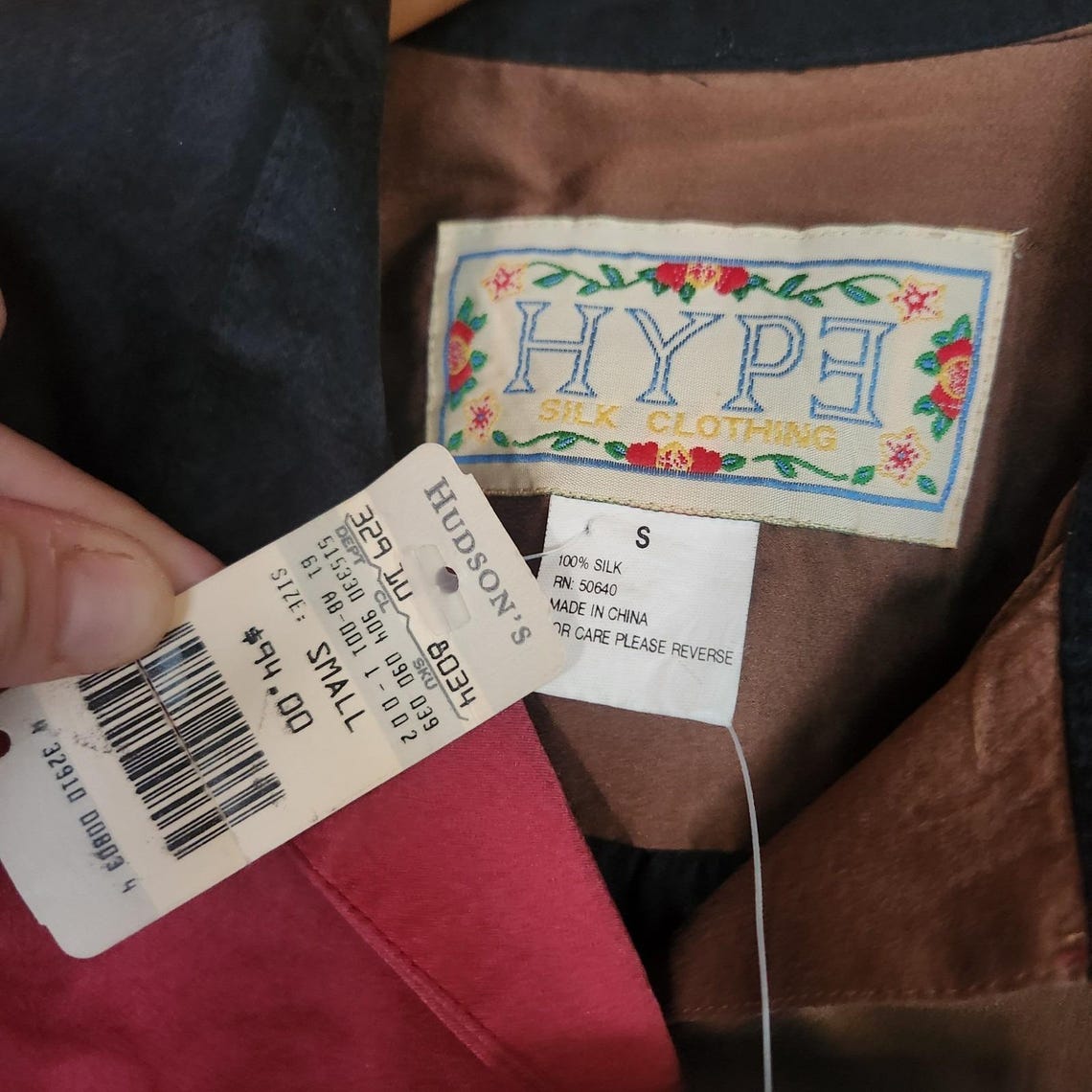 Vintage NWT HYPE Hudsons 515330 Button Down L/S 100% Silk Colorblock Shirt Sz S, photo 3 of 5