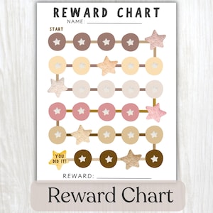 Puede incluir: Un gráfico de recompensas imprimible con un camino de círculos y estrellas en tonos marrones, rosas y beige. El gráfico incluye espacios para un nombre y una recompensa, con el texto "Reward Chart".