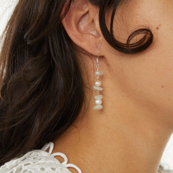 Boucles d'oreilles mariée pierres naturelles et perles d'eau douce - bijoux mariage - boucles chic de mariée - bijoux pour la mariée