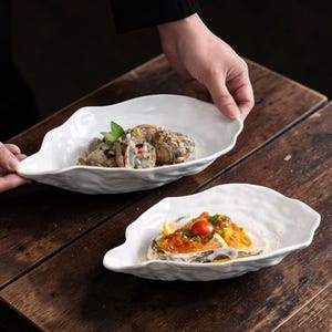 Luxury Ceramic Oyster Shell Plate – Handcrafted Coastal Serving Dish, Elegant Seafood Plate, Modern Beach House Tableware