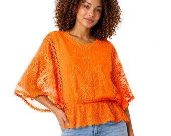 Top estivo in pizzo floreale con ricami – Blusa leggera con maniche a farfalla