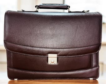Leather Laptop Messenger Bag, Brown, Office Business Meeting
