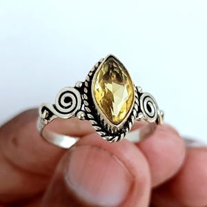 Handgemachter 925-Silber Citrin-Marquise Ring, Boho Silber-Spiralenring, Gelber Edelstein-Statement-Ring, Handwerker-Ring, Vintage Style-Schmuck