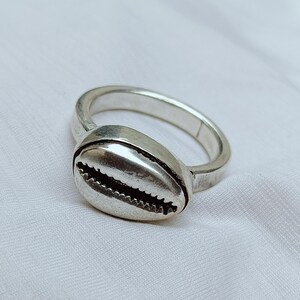 Handmade-925 Silver-Cowrie Shell-Ring, Sterling Silver-Seashell Ring, Boho Beach-Jewelry, Ocean Inspired-Statement Ring, Gift for Her
