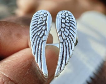 Anello con ali d'angelo in argento sterling 925 fatto a mano - Anello regolabile con ali aperte - Gioiello minimalista e spirituale - Regalo per lei