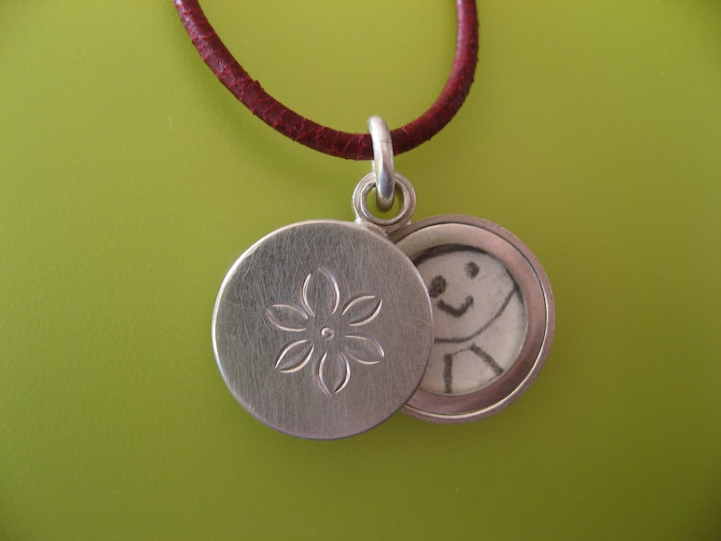 small sterling silver locket for two pictures with dainty flower image 3
