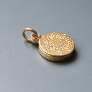 small golden locket for one picture with 1000 dots design image 4