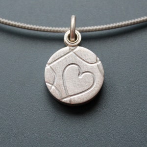 romantic picture locket with elegant heart design in Sterling Silver image 2