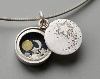 Pequeño medallón de plata Sol Luna y Estrellas con medallón de estrella fugaz
