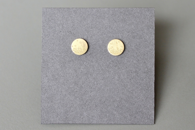 Dainty elegant ear studs 18ct gold with bubbles design image 4