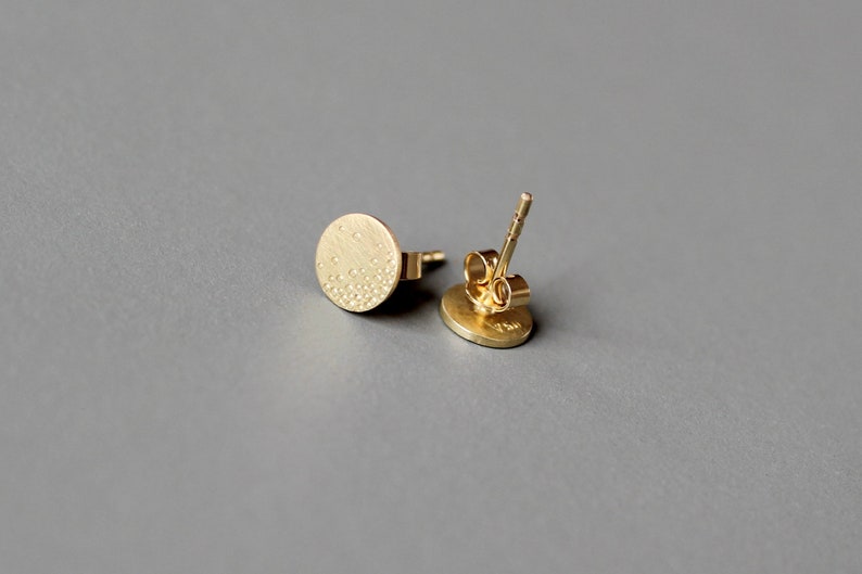 Dainty elegant ear studs 18ct gold with bubbles design image 3