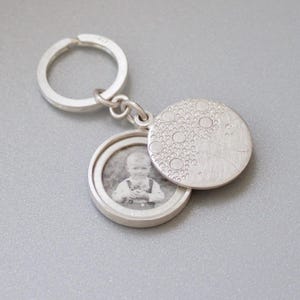mabotte silver keychain locket with family tree