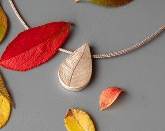 elegant leaf photo pendant in sterling silver