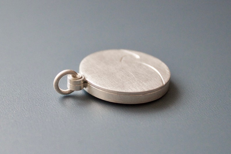 unique initial locket for one photo in sterling silver photo locket image 4