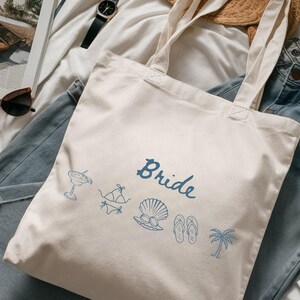 Custom Beach Bachelorette Tote Bag | Personalized Large Wedding Group Jute Bag | Summer Coastal Bridal Trip | Matching Team Bride Handbag