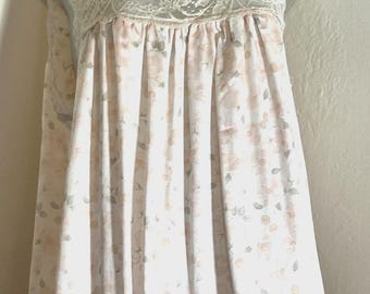 Christian Dior Long Vintage NightGown Sz L Floral Print with Lace Detail