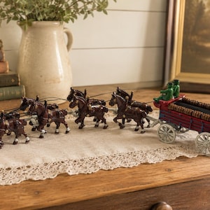 バドワイザー クライスデール8頭立馬車 馬 インテリア 置物 Budweiser Horse and Wagon - Etsy