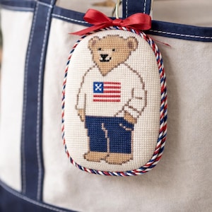 Americana Bear-naaldpuntpatroon: preppy vlagontwerp (digitale download)