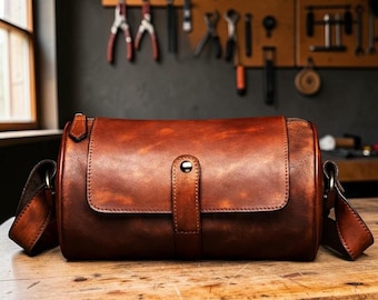 Vegetable Tanned Leather Cylinder Bag, Round Crossbody Satchel for Men and Women, Distressed Leather Drum Bag, Unisex Vintage Shoulder Bag