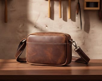 Horse Leather Crossbody Bag for Men, Genuine Cowhide Messenger Shoulder Bag, Small Minimalist Phone Sling Bag