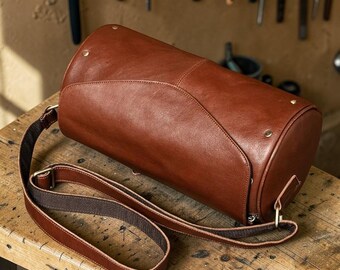 Leather Sling Bag for Men, Vintage Crossbody Backpack, Genuine Leather Chest Bag, Casual Travel Daypack, Motorcycle Bag