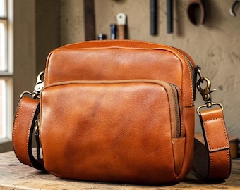 Men's Genuine Leather Crossbody Bag – Small Shoulder Messenger Bag, First Layer Cowhide Phone Bag, Vintage Everyday Travel Purse