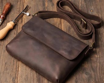 Leather Crossbody Bag for Men – Brown Vintage Cowhide Shoulder Satchel for 7.9" iPad & Everyday Carry